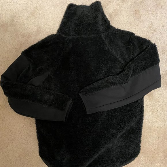 Nike Women's CJ5758-010 Sherpa Therma Fleece Training Sweater Size Small Black - Picture 3 of 9